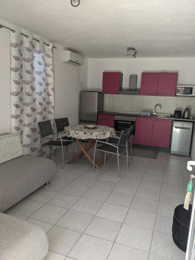 Emilija Apartments Privlaka Privlaka  Dış mekan fotoğraf