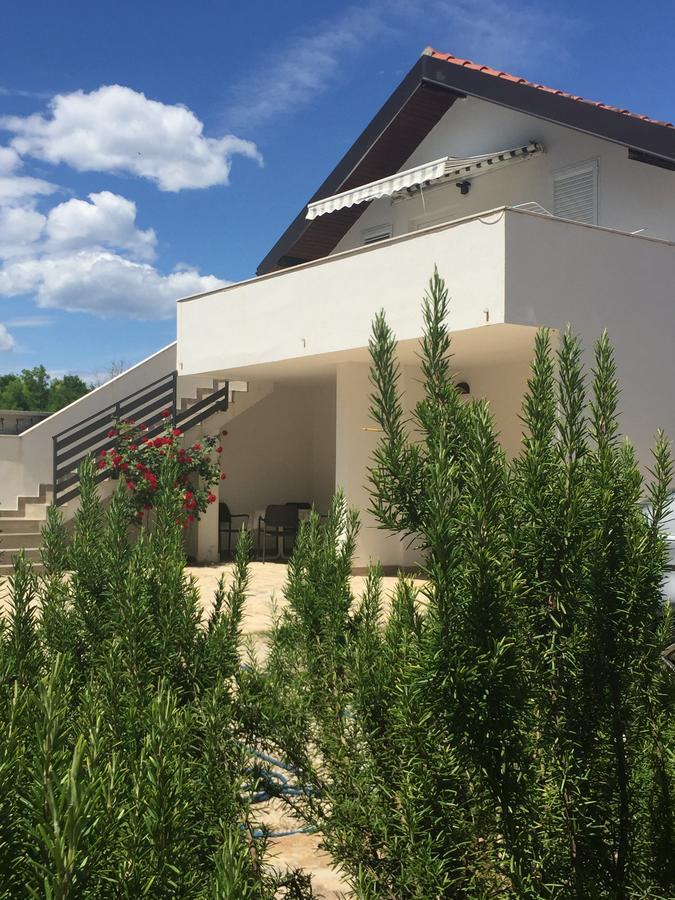 Emilija Apartments Privlaka Privlaka  Dış mekan fotoğraf